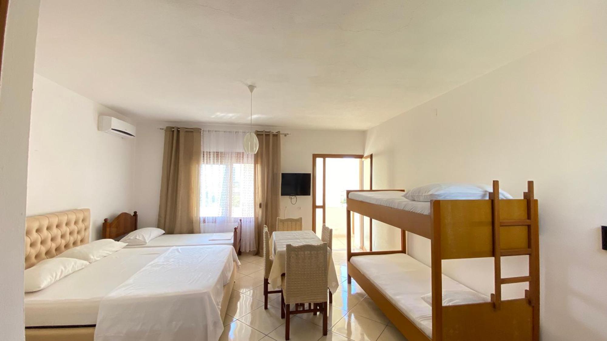 Apartament Radhime Влёра Экстерьер фото